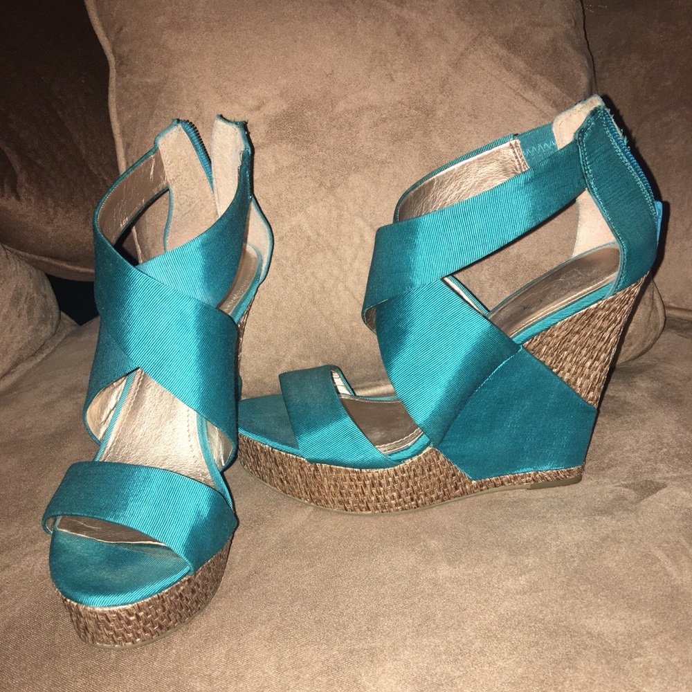 BCBG Wedges
